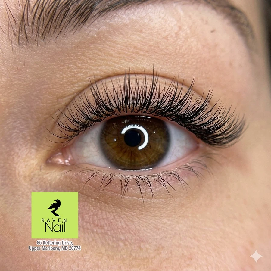 Eyelash Look